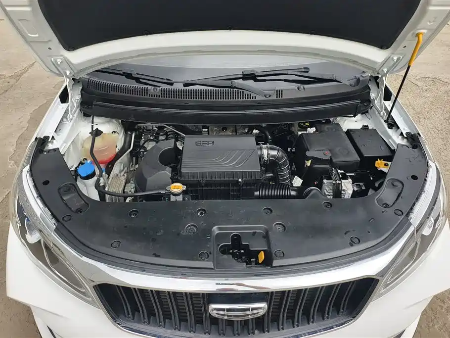 Geely Vision X3 2022 — фото 10