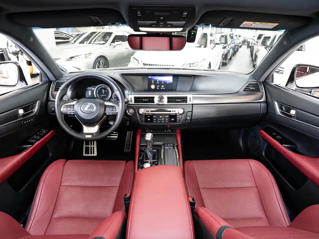 Lexus GS 2017 — фото 13
