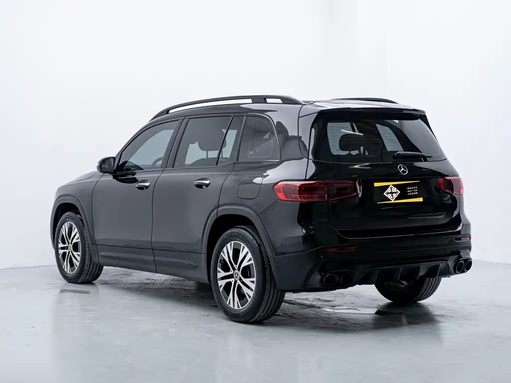 Mercedes-Benz GLB 2024