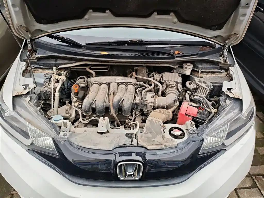 Honda Fit 2016 — фото 20