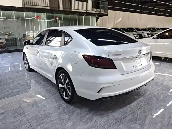 MG6 2019