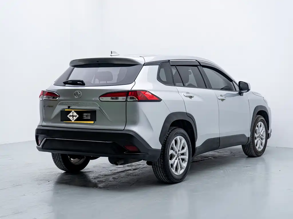 Toyota Frontlander 2023