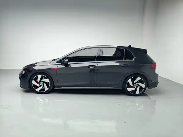 Volkswagen Golf GTI 2022