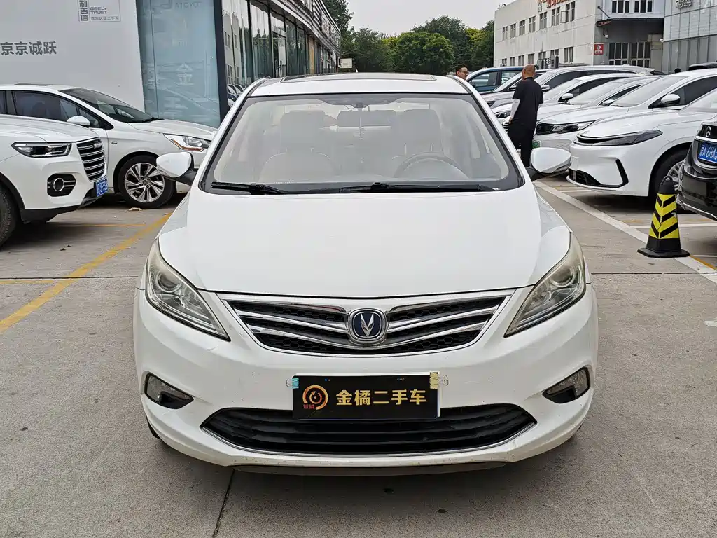 Changan Eado 2015