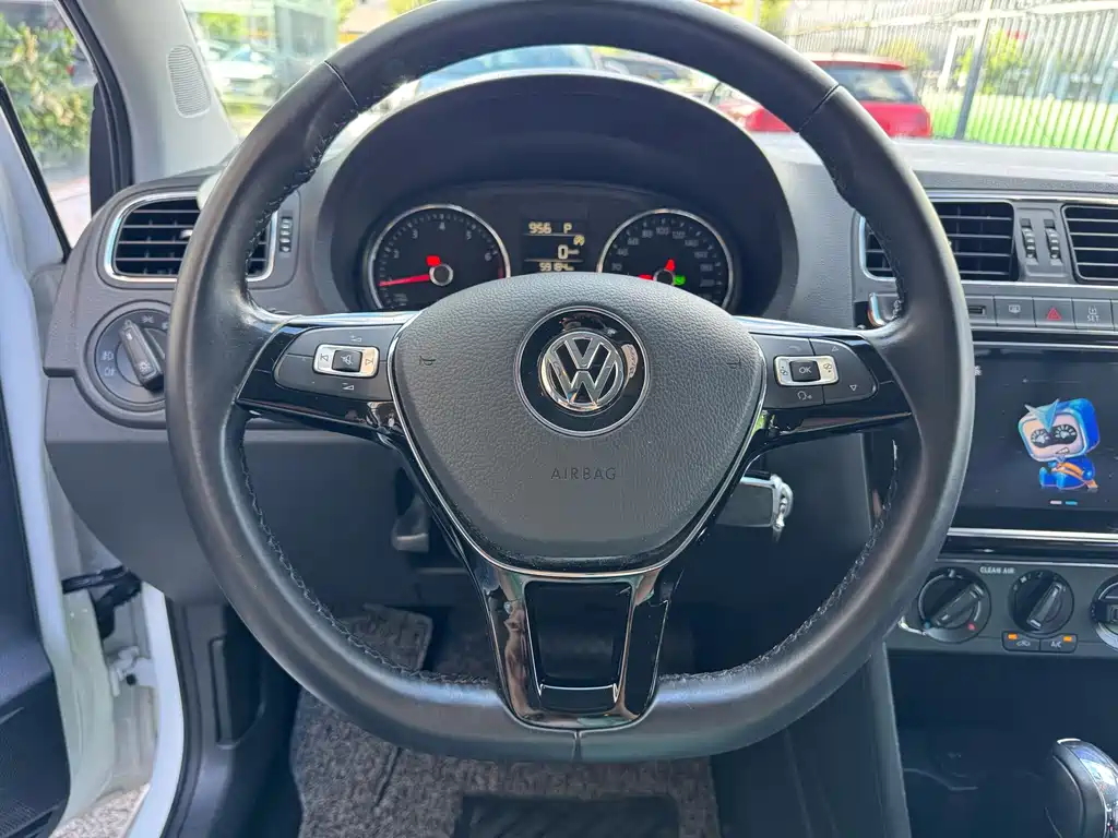 Volkswagen Polo 2018 — фото 6