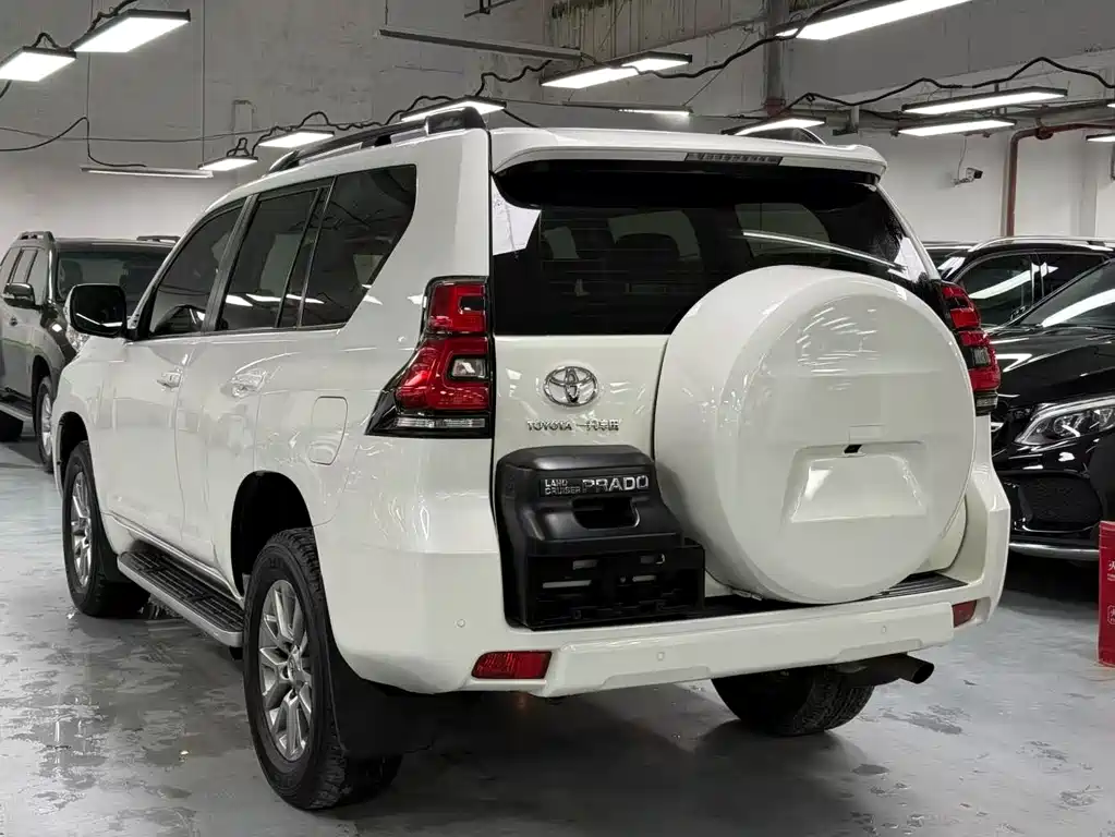 Toyota Prado 2019