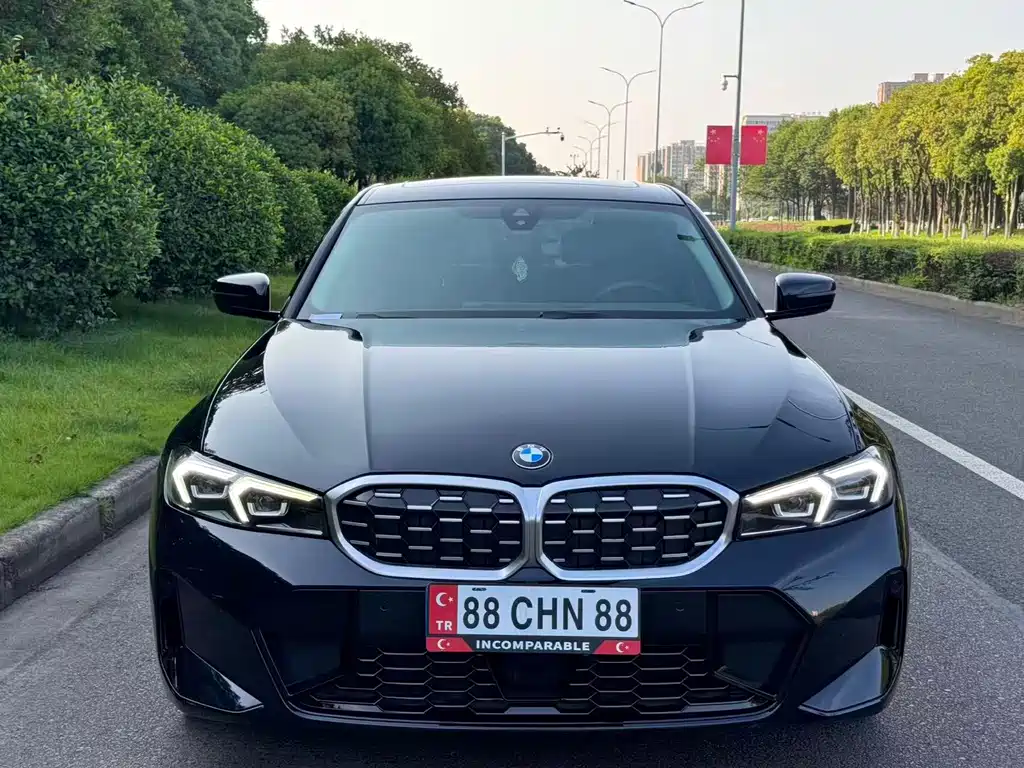 BMW 3 Series 2025