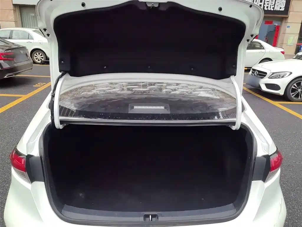 Toyota Levin 2021 — фото 10