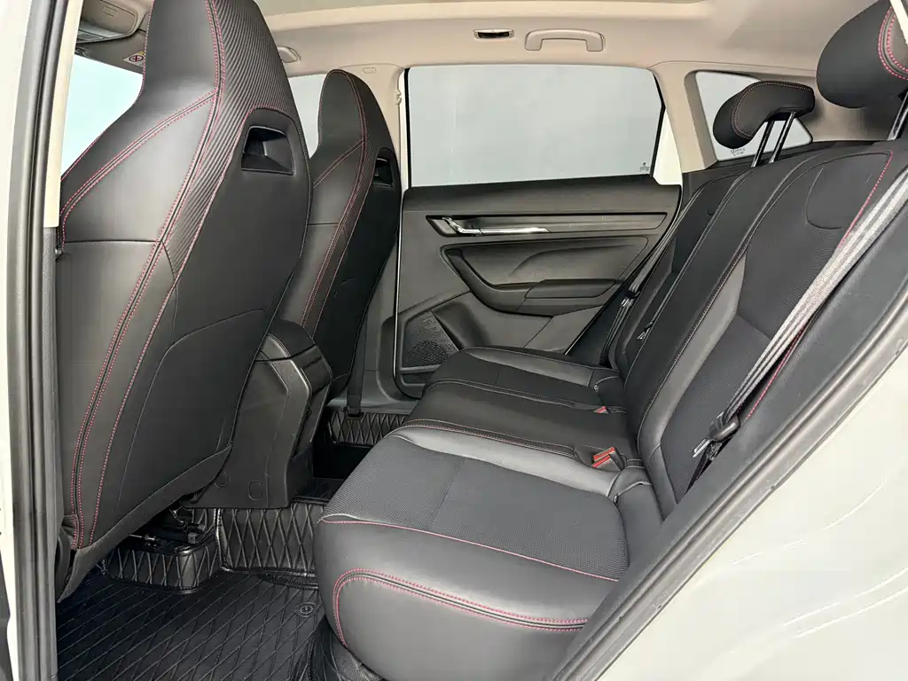 Skoda Kamiq 2023 — фото 16