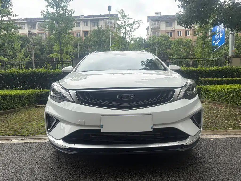 Geely Emgrand GS 2019