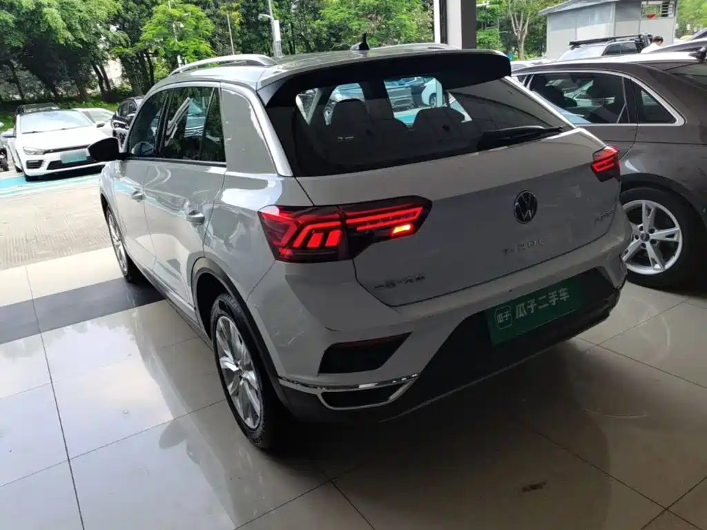 Volkswagen T-Roc 2023