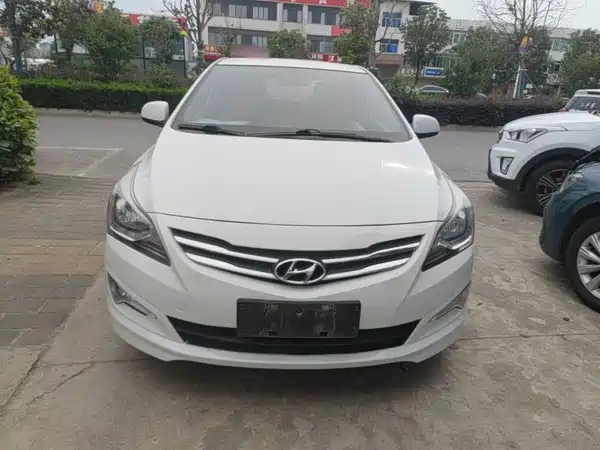 Hyundai Accent 2016