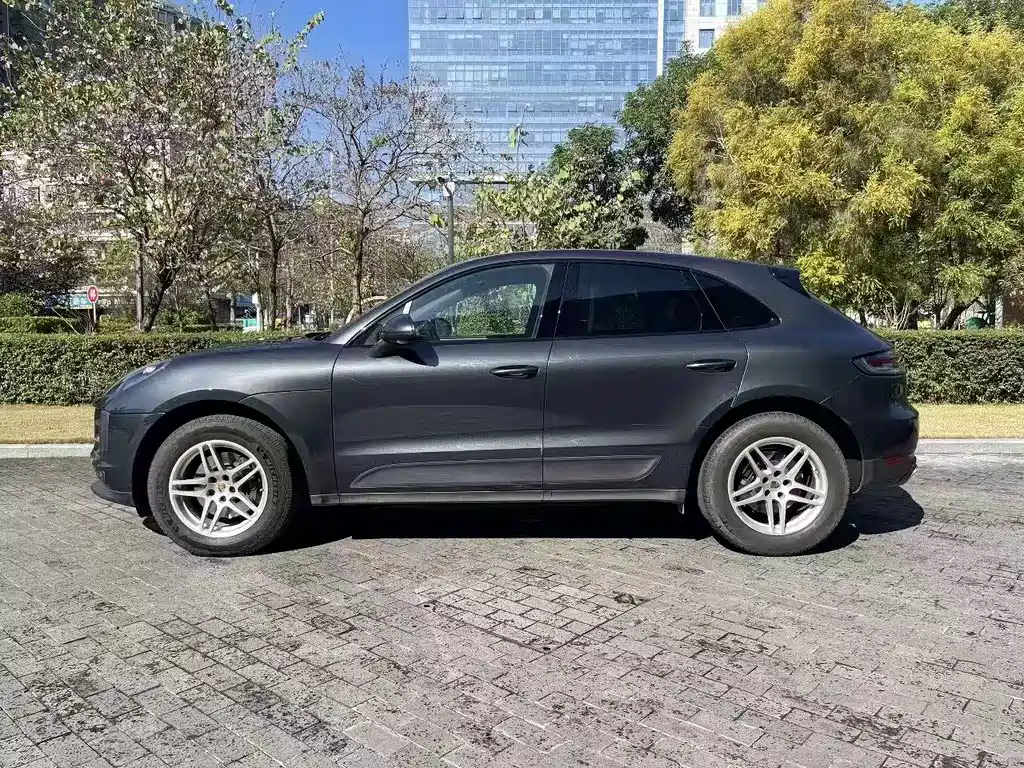 Porsche Macan 2019 — фото 3