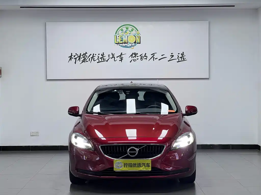 Volvo V40 2016