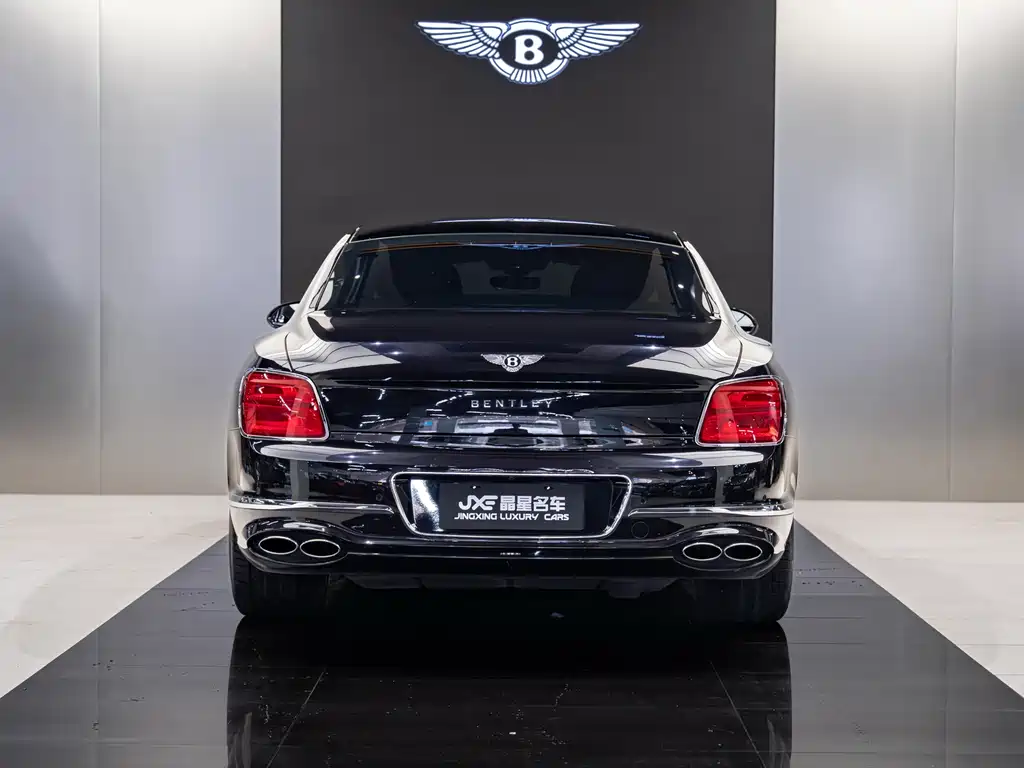 Bentley Flying Spur 2021 — фото 15