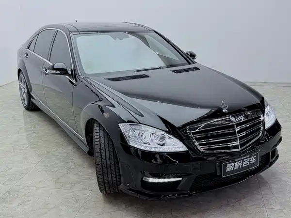 Mercedes-Benz S-Class 2008