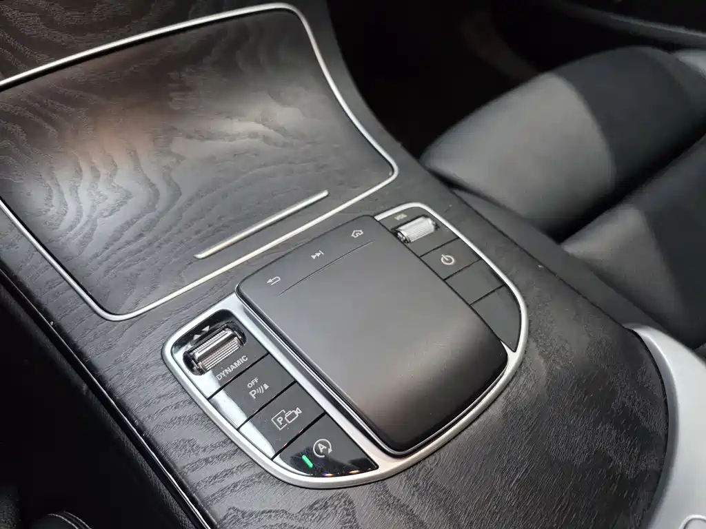 Mercedes-Benz C-Class 2019 — фото 10