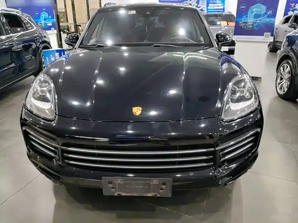Porsche Cayenne 2023