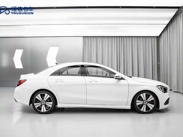 Mercedes-Benz CLA 2018