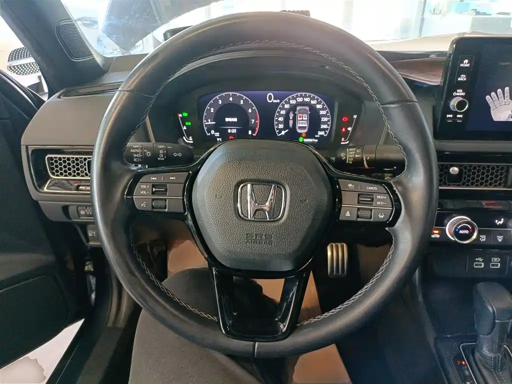 Honda Civic 2022 — фото 11