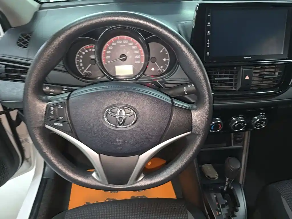 Toyota Vios 2023 — фото 11