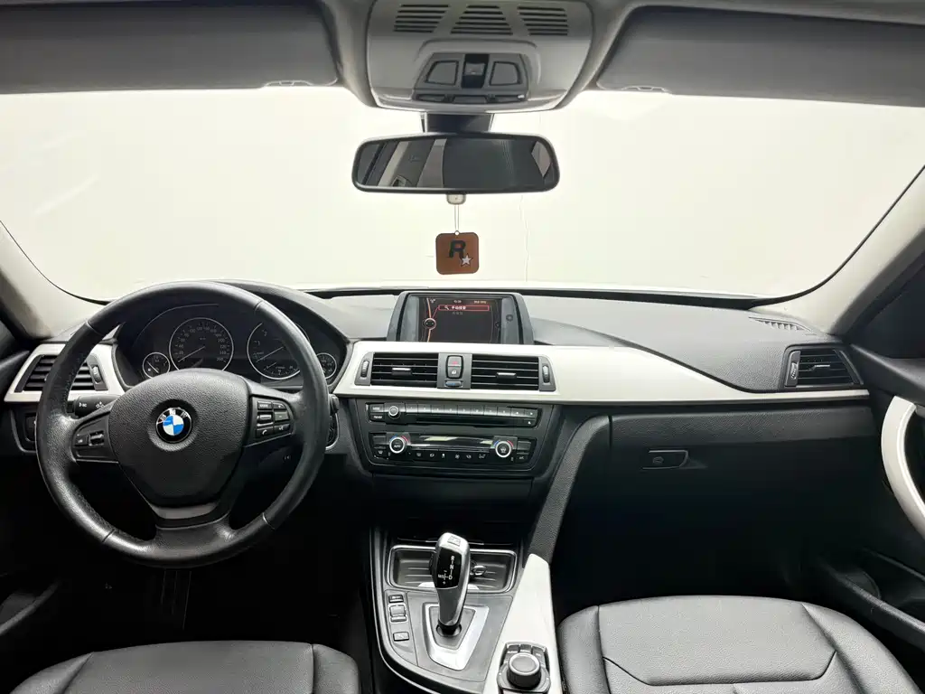 BMW 3 Series 2014 — фото 11
