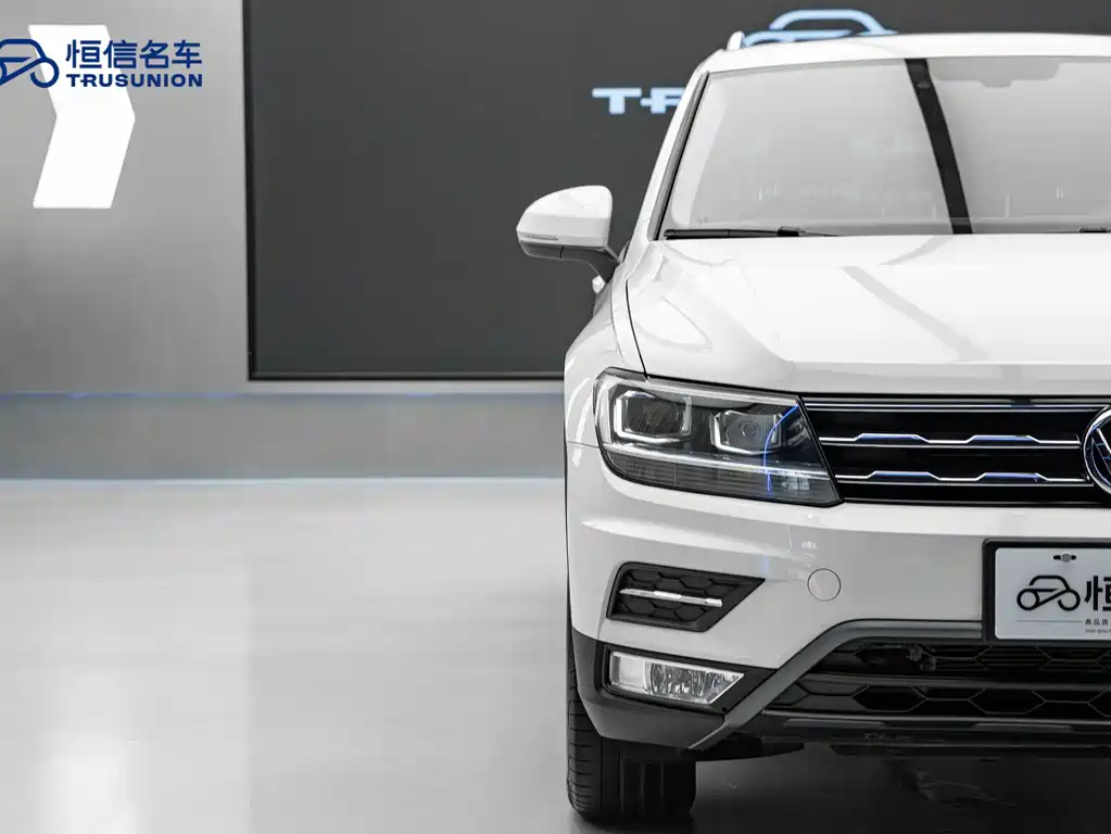 Volkswagen Tiguan L 2020 — фото 10