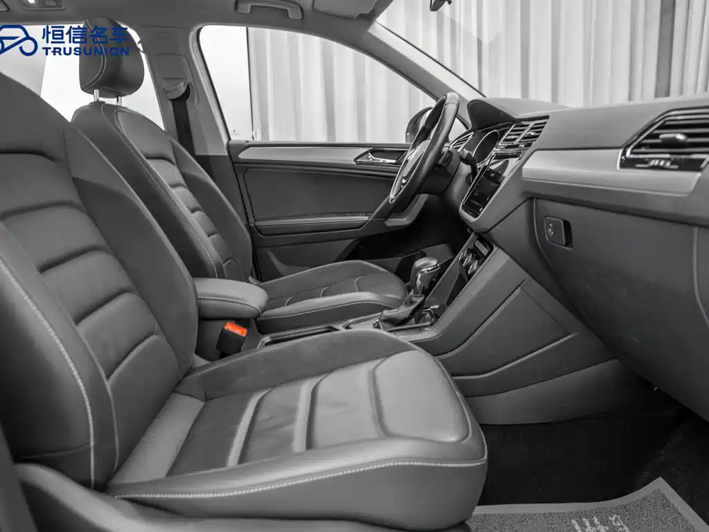 Volkswagen Tiguan L 2020 — фото 14