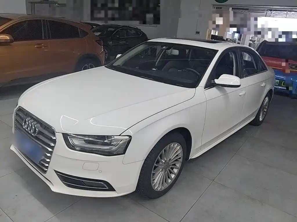 Audi A4L 2014