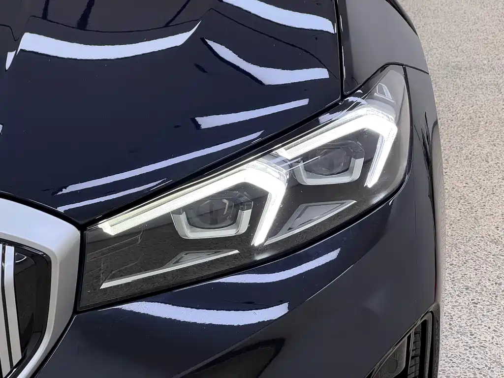 BMW i3 2023 — фото 8