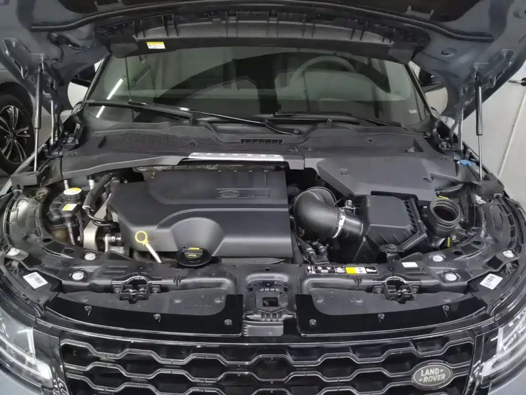 Land Rover Range Rover Evoque 2020 — фото 20