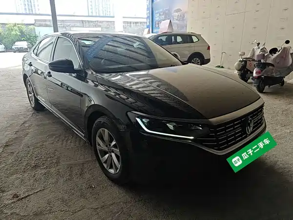 Volkswagen Passat 2025