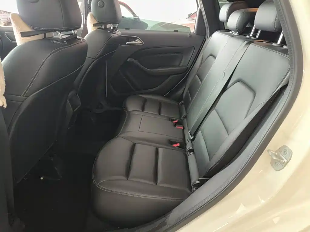 Mercedes-Benz B-Class 2017 — фото 17
