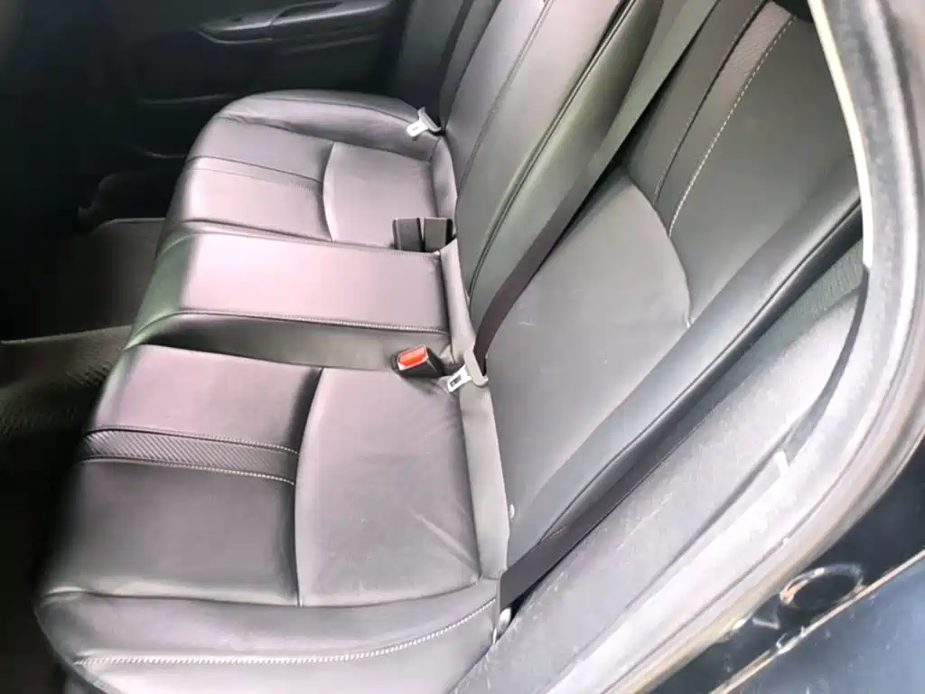 Honda Civic 2018 — фото 17