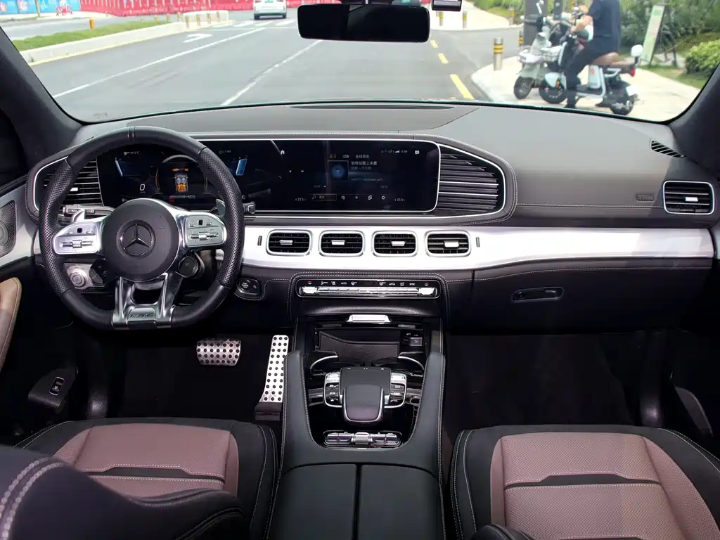 Mercedes-Benz GLE AMG 2023 — фото 7