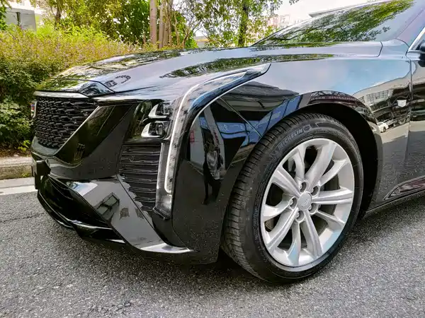 Cadillac CT5 2025
