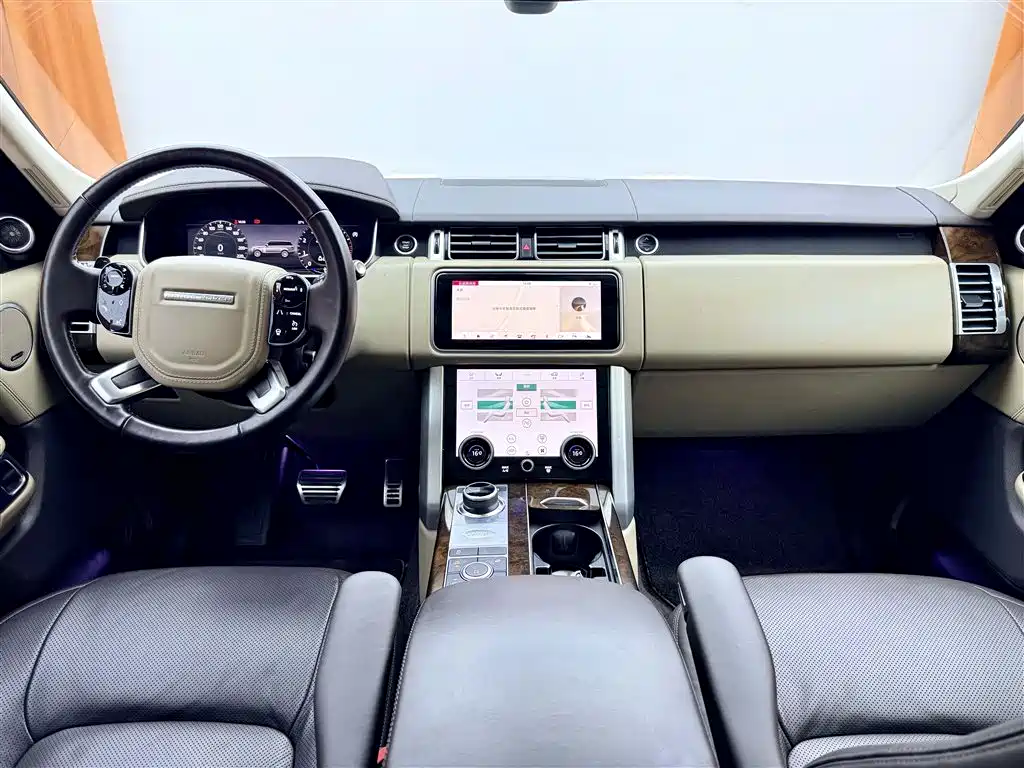 Land Rover Range Rover 2020 — фото 9