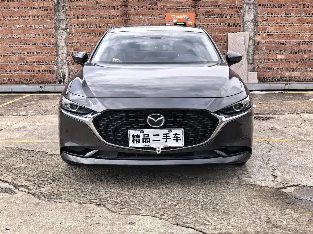 Mazda 3 Axela 2020 — фото 2