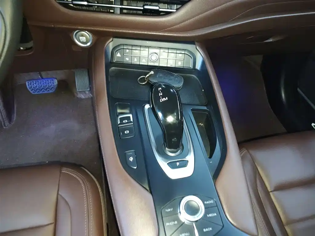 Haval F7 2020 — фото 14
