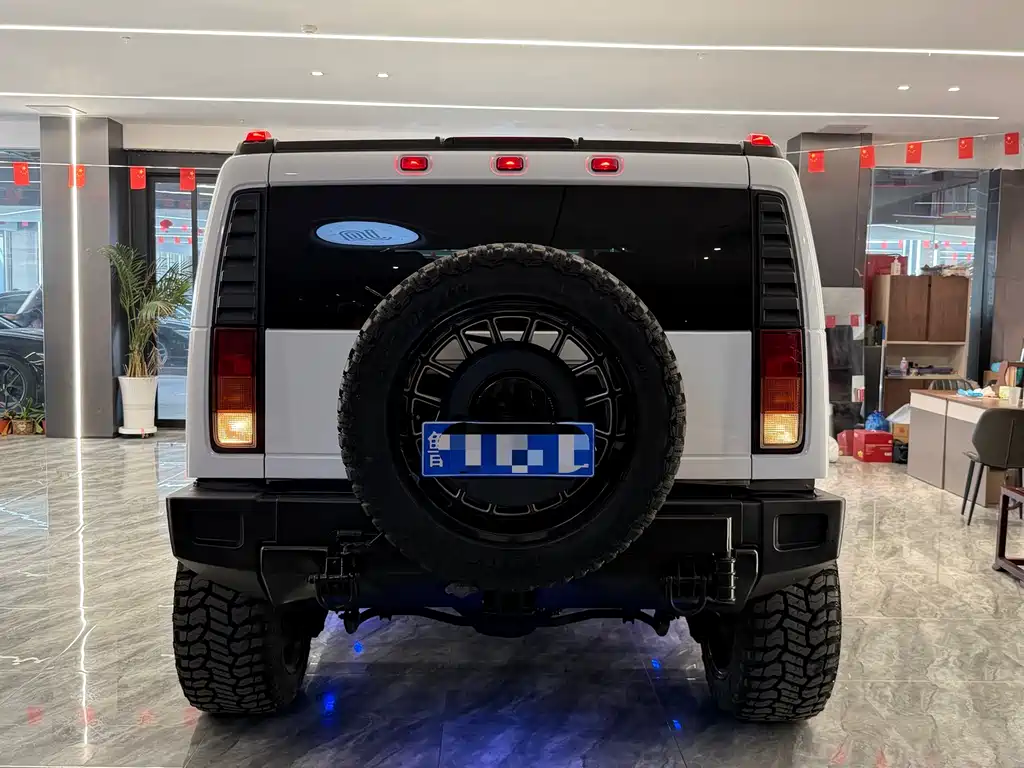Hummer H2 2004 — фото 8