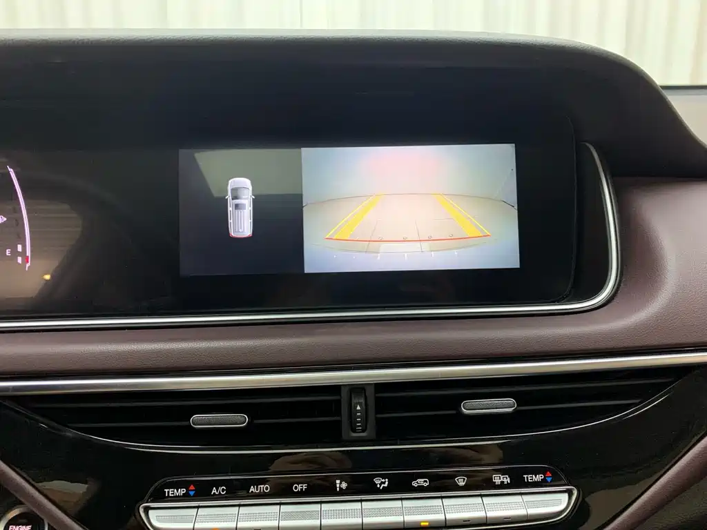 GAC Trumpchi M6 2022 — фото 12