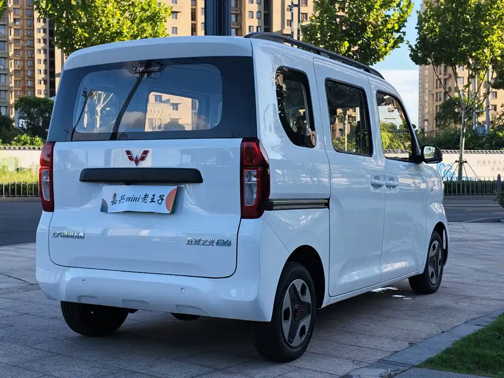 Wuling Zhiguang New Energy 2026 — фото 6