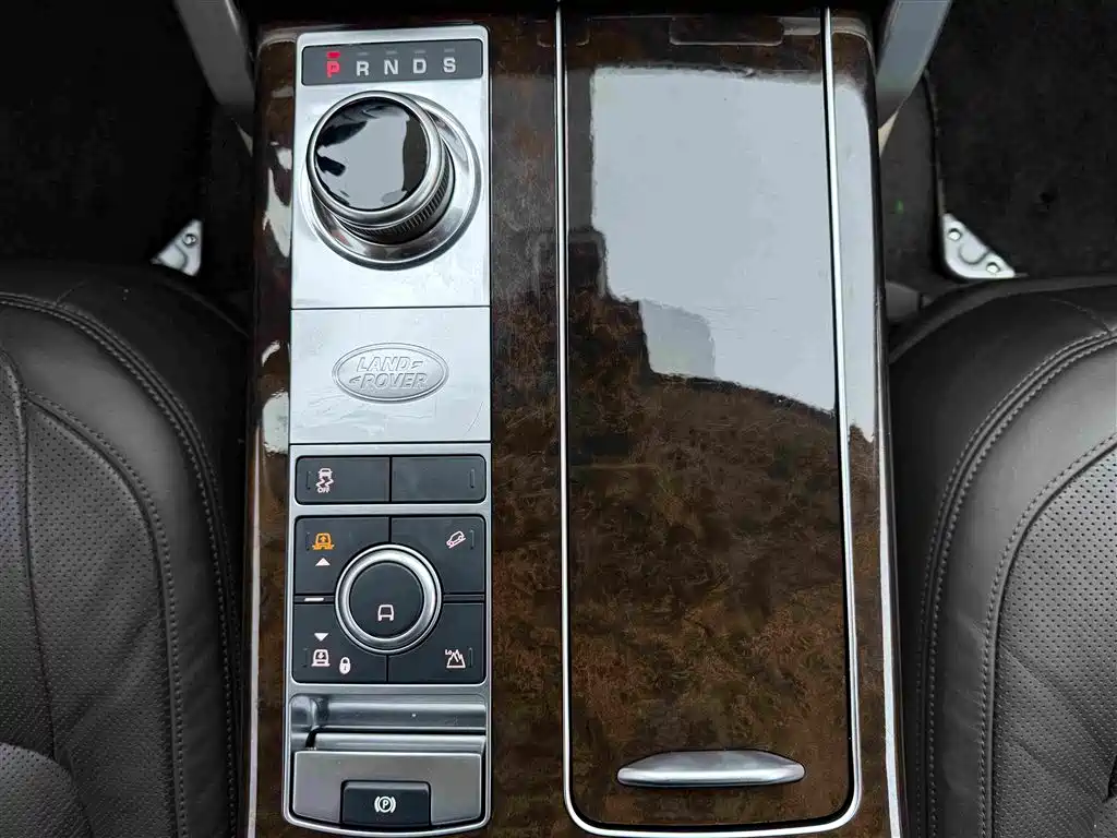 Land Rover Range Rover 2020 — фото 14