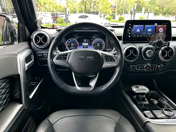 BAIC BJ40 2023