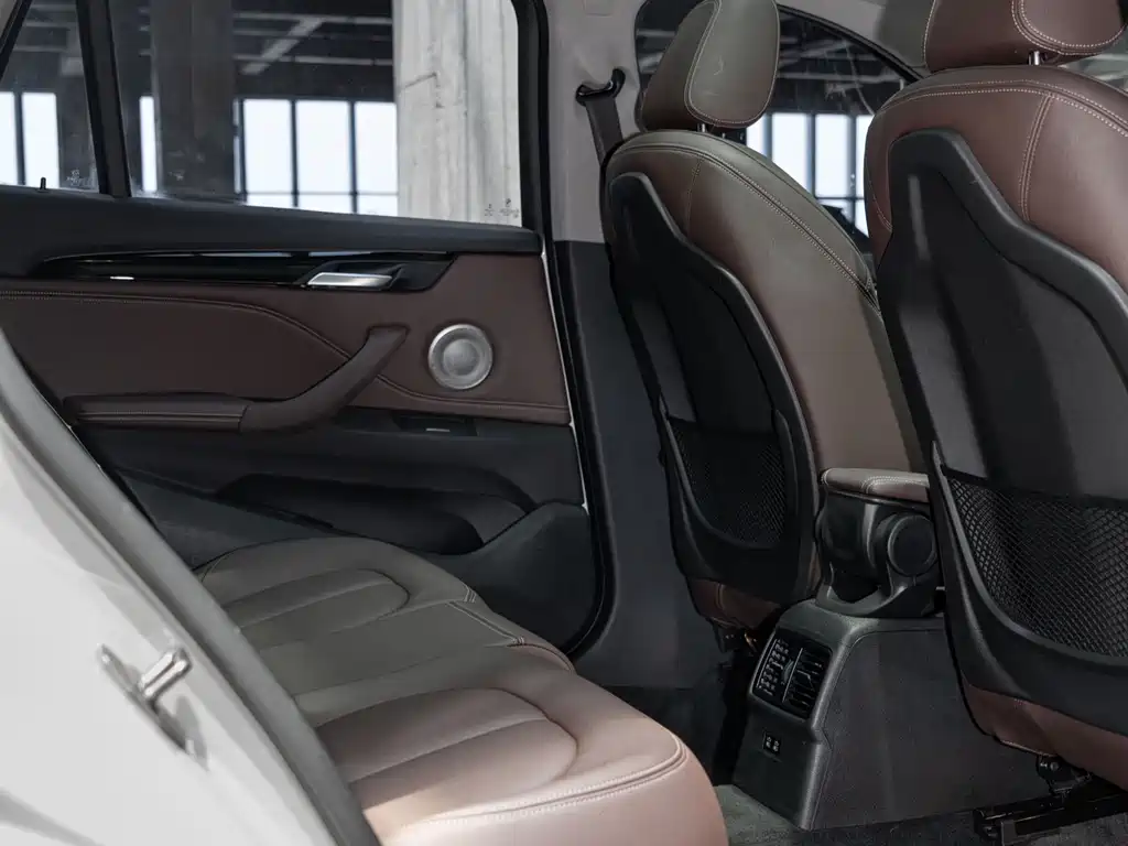 BMW X1 2023 — фото 16