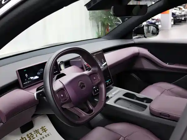 NIO ET5T 2024