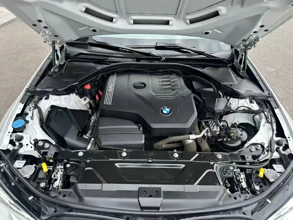 BMW 3 Series 2022 — фото 15