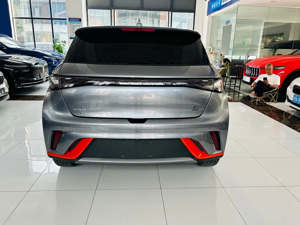 BYD Dolphin 2022