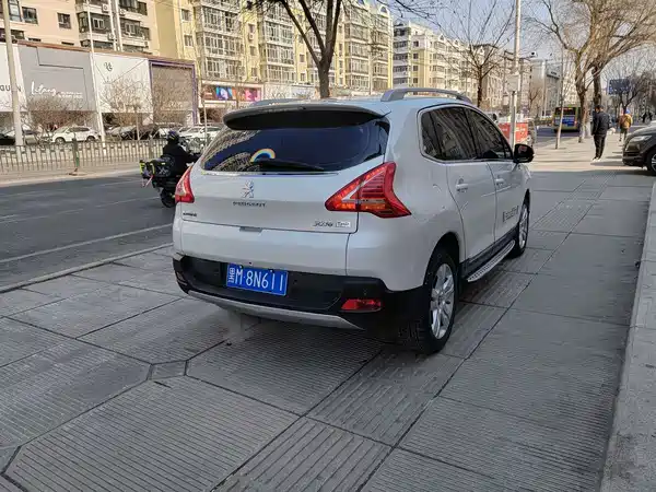 Peugeot 3008 2013