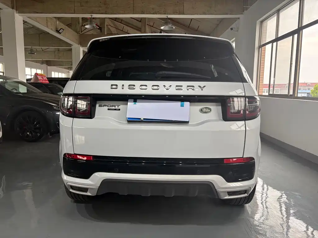 Land Rover Discovery Sport 2020 — фото 3